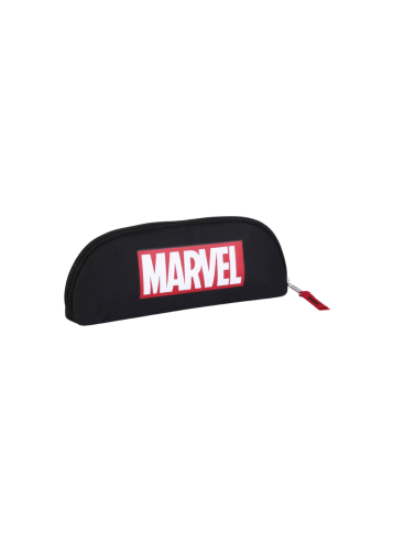 piórnik czarny marvel (1).png