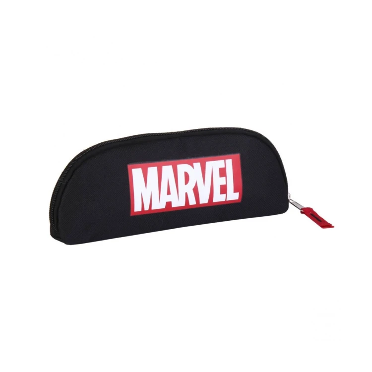 piórnik czarny marvel (1).webp